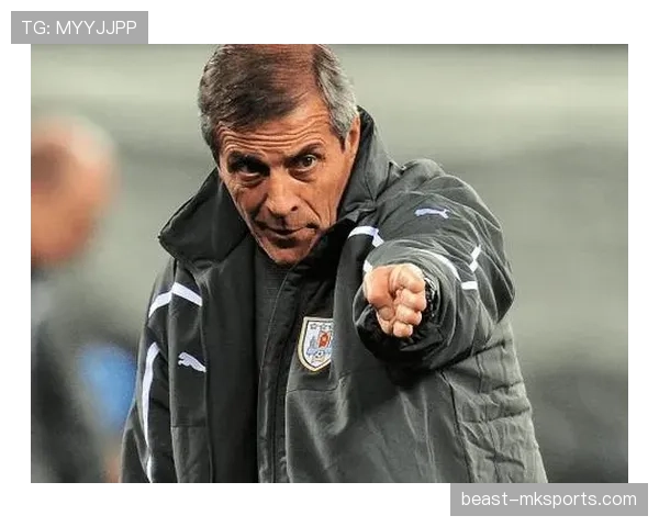 塔瓦雷斯再创新篇:攻防兼备打造球队全新实力 塔瓦雷斯再创新篇:攻防兼备打造球队全新实力