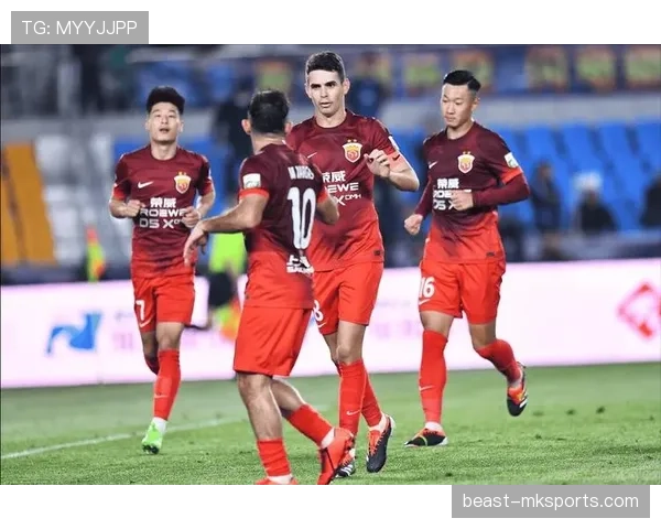 奥斯卡助攻表现稳健，上海海港争冠路上彰显强大竞争力与默契配合