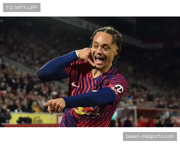 哈维·西蒙斯状态回暖，助攻如潮助球队攻势全面爆发