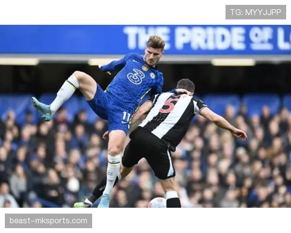 哈弗茨加盟切尔西后表现稳健，球迷热议新星未来发展