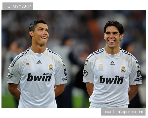 卡卡比赛节奏控制能力持续提升，中场调度表现稳健