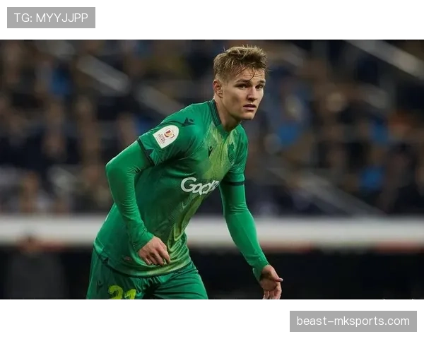 厄德高vs德容：中场推进能力对比，差距究竟在哪？