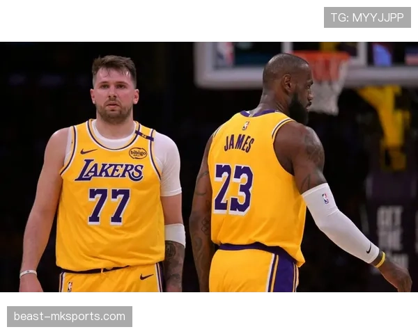 卢卡东契奇天天这种生活，好像不用出门银行卡都得烧了吧？